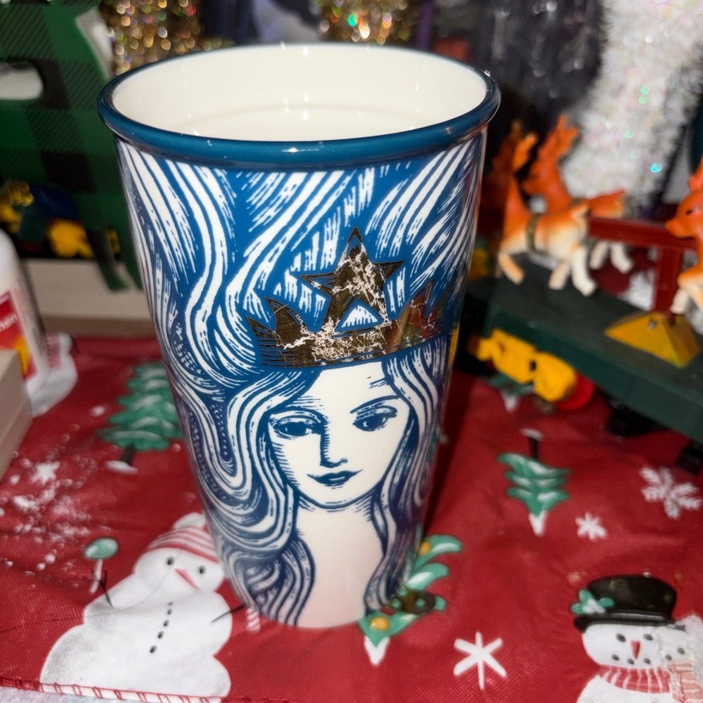 Starbucks 2016 cup